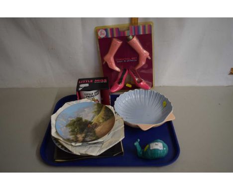 Mixed Lot: Various decorated plates, Poole shell formed dish and pottery snail and other assorted items