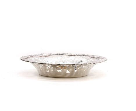A silver pierced bowl, by SC, London, 1996, with a cast and engraved border with fuchsias, 31cm diameter, 34oztCondition Repo