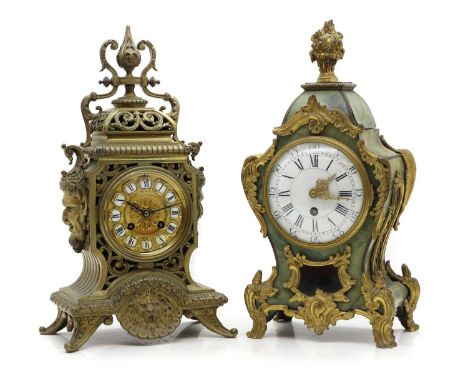 A stained tortoiseshell mantel clock, 19th century, with a single-train movement, complete with a pendulum,38cm highand a bra