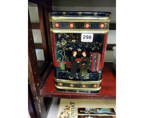 LARGE ORIENTAL TIN TEA CADDY 