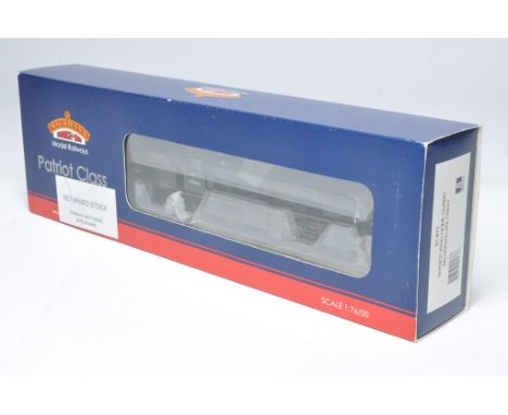 Bachmann Model Railway comprising locomotive issue No. 31-211 Patriot Class 'Home Guard' 45543. Looks to be without obvious s