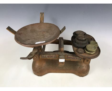 A set of W&amp;T Avery scales with weights