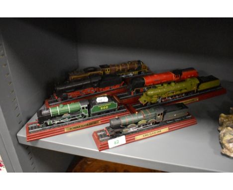 Six collectable 00 gauge scale model locomotives and tenders, the longest measures 28cm