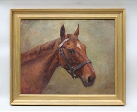 S. WILLIAMS A portrait study of a light bay hunter, an Oil on canvas board, signed and dated 1942, 40cm x 50cm in a gilt fram