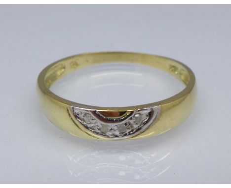 A 9ct gold and diamond ring, 1.9g, O