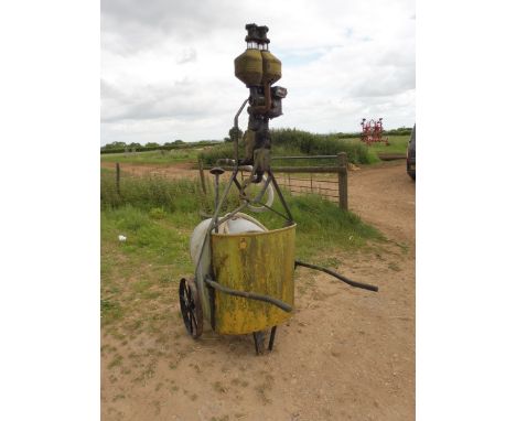 A rare Hardoll chariot petrol pump bearing indicator for 10 gallons plus Servo Computer Competeur plaque for price, with Sadl