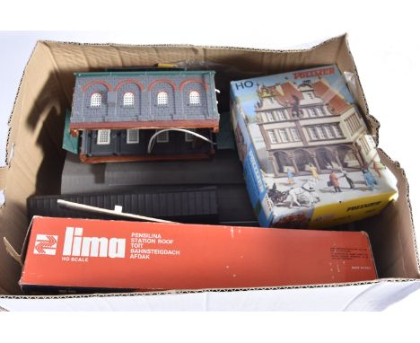 Large quantity of mainly HO Gauge kitbuilt Buildings, including Station, Engine Sheds, various Shops and Houses, Castle and o