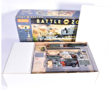 Hornby and Lima 00 Gauge Train Sets, Hornby T1501 Battle Zone Train set, comprising Diesel, Lowmac wagons (2), Tanks (2), Jee