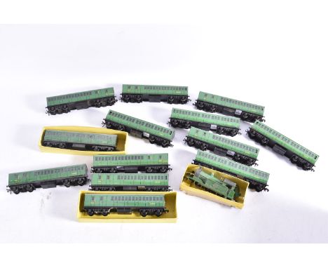 Hornby-Dublo 00 Gauge 2-Rail 0-6-0 Tank Engine and short green Suburban Coaches,  badly damaged green 0-6-0 31340 Tank engine
