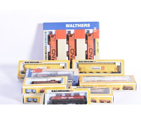 Bachmann and Walthers HO Gauge bogie Goods Rolling stock including Center Flow hoppers, Bachmann Center Flow Hoppers, Shell (
