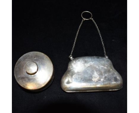 A GEORGE V SILVER PURSE together with a small silver lidded glass jar, the silver purse of plain form on a metal chain, the i