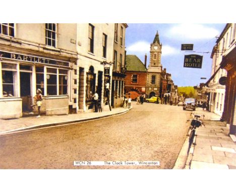 POSTCARDS - TOPOGRAPHICAL &amp; OTHER  Approximately 194 cards, comprising real photographic views of Kensington Palace (The 