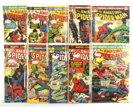 The Amazing Spider-Man: a group of 10 Bronze-Age issues featuring 1st appearances and minor key issues (Marvel Comics, 1974 o