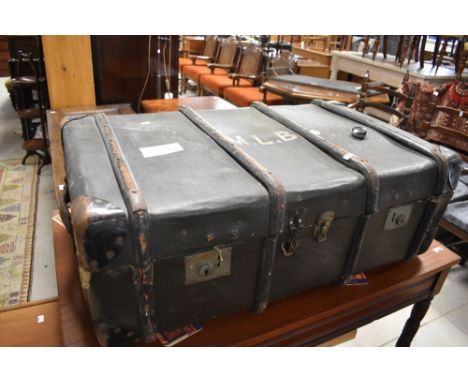 A vintage travel trunk, monogram to lid MLB, width approx. 90cm