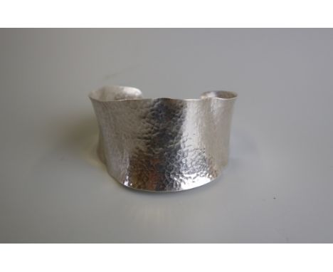Designer silver bangle 