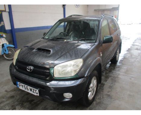 Make &amp; Model: Toyota RAV4 XT-RDate of Reg: FY55 MZGColour: Greycc: 1995MoT: 20-12-2021Fuel Type: DIESELMileage: 116kTrans