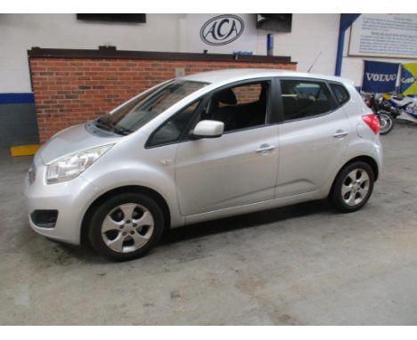 Make &amp; Model: Kia Venga 2Date of Reg: FR10 NNZColour: Silvercc: 1396MoT: 11-09-2021Fuel Type: DIESELMileage: 75kTransmiss