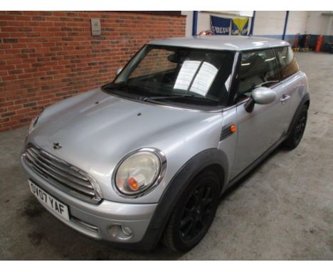 Make &amp; Model: Mini CooperDate of Reg: OV07 YAFColour: Silvercc: 1598MoT: 15-09-2021Fuel Type: PETROLMileage: 128kTransmis
