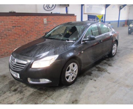 Make &amp; Model: Vauxhall Insignia EXCDate of Reg: HV11 PYBColour: Blackcc: 1956MoT: 04-03-2022Fuel Type: DIESELMileage: 158