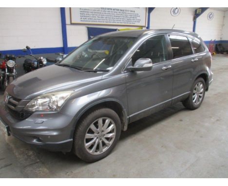 Make &amp; Model: Honda CR-V ES I-DTecDate of Reg: BD60 VYEColour: Silvercc: 2199MoT: 11-07-2022Fuel Type: DIESELMileage: 132