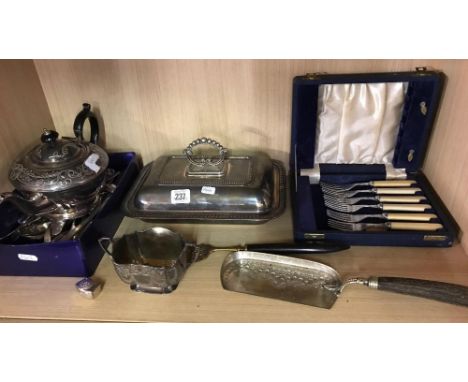 SHELF OF BOXED KNIVES, PLATED WARE &amp; OTHER CUTLERY