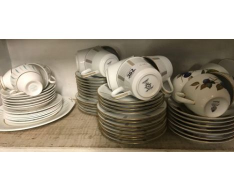 QTY OF ROYAL WORCESTER CHINAWARE, NORITAKI CHINAWARE &amp; CAPRICE QUEEN ANN CHINAWARE