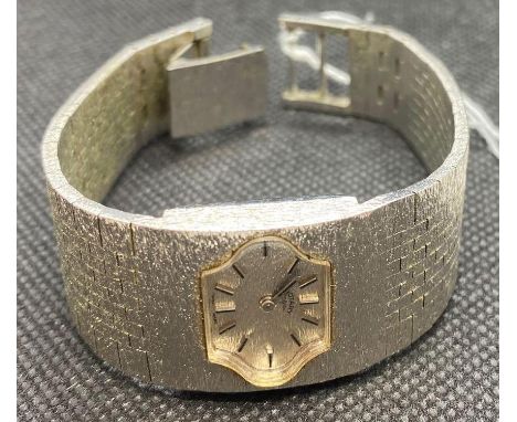 STAINLESS STEEL ROTARY LADIES WATCH WITH MESH BRACELET
