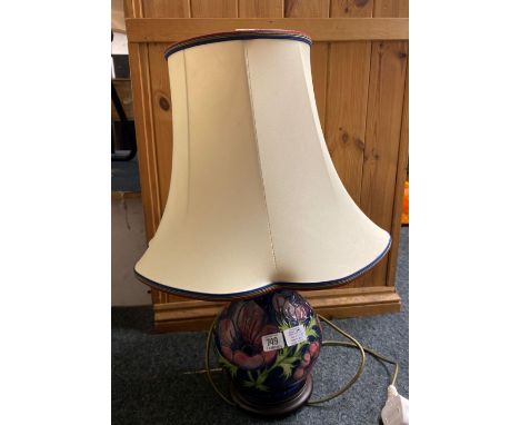 MOORCROFT ANEMONE TABLE LAMP APPROX 10'' TALL WITH SHADE