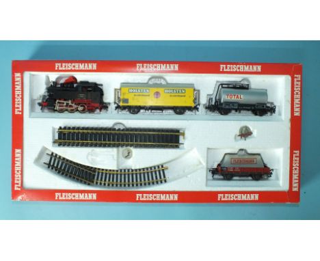 Fleischmann OO Gauge, Set 6370, with 0-6-0 locomotive goods wagons and track, boxed.