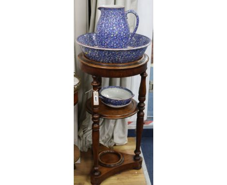 A Victorian washstand with jug and basin Wash stand W.38cm