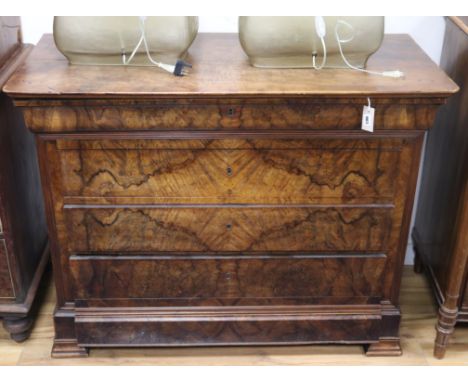 A French figured walnut commode W.124cm