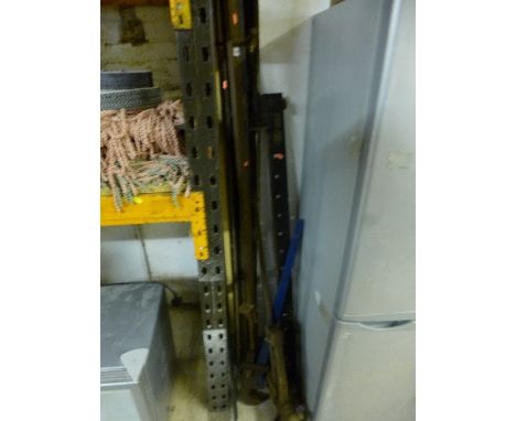 FOUR LARGE SASH CLAMPS, (one with record label attached), large vice etc (6)
