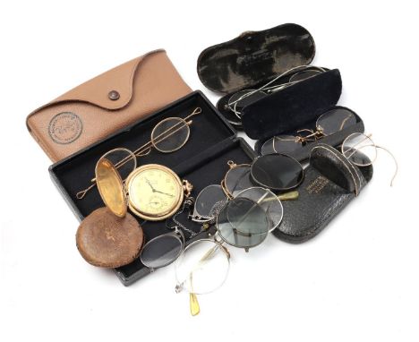 6 spectacles and 1 fit-on sunglasses in 5 cases, period 1920-1960 and a pocket watch, base, chronometer Remova in leather cas