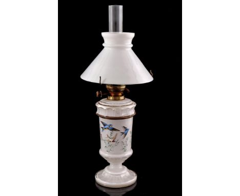 Glass and opaline glass table oil lamp with polychrome decoration of birds, 66 cm high (chip shade)