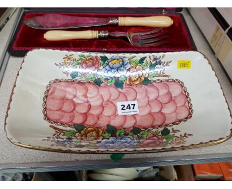 VINTAGE MALING DISH 