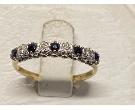 A 9 ct gold diamond and Safire ring 1.31g 