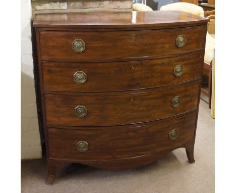 A Regency mahogany bow front chest of fur long graduated drawers, bracket feet, octagonal brass escutcheon and ring handles, 