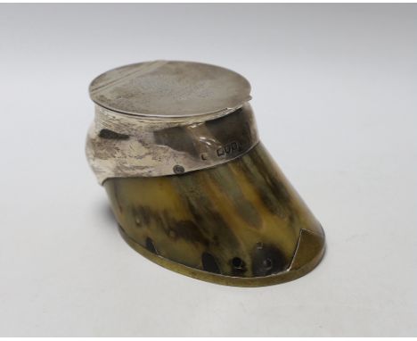 A late Victorian silver and brass mounted horse's hoof inkwell, engraved 'Souvenir of Old Piedbald', London, 1897, height 87m
