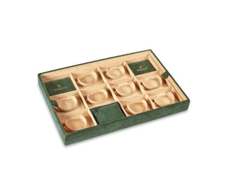  ROLEX PLATEAU EXHIBITOR WATCH DISPLAY Nine "C" shaped watch holders, one watch pad, two mats, all interchangeable, covered i
