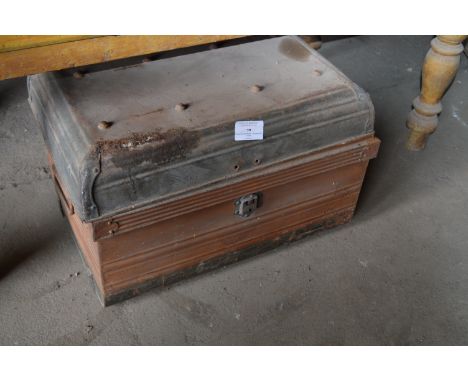 Tin Trunk 