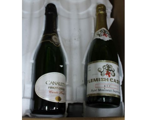 A BOX CONTAINING A SELECTION OF SPARKLING WINE 