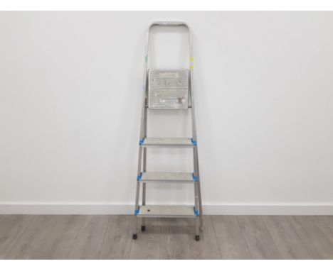 A SET OF ALUMINIUM 4 STEP LADDERS