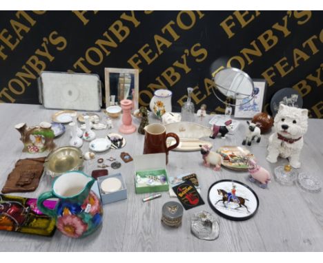 MISCELLANEOUS ITEMS TO INCLUDE POOLE 425 SPRING II PLATE  H AND R JOHNSON TILE ROYAL WORCESTER DISH HORNSEA FAUNA SPILL VASE 