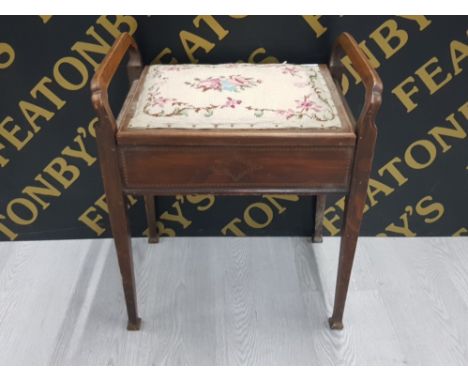 INLAID MAHOGANY PIANO STOOL WITH TAPESTRY SEAT