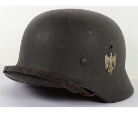 WW2 German Army M-40 Pattern Single Decal Steel Combat Helmet, excellent example of a M-40 pattern steel combat helmet retain