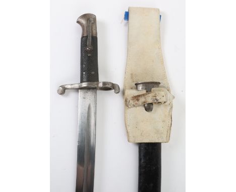 Scarce British Naval Issue 1856/58 Enfield Sword Bayonet, fine example with two piece chequered grips. Steel pommel, cross gu