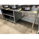 Station de travail a/ unité tablette acier inox 62 x 27 "