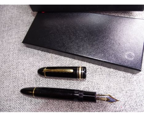 Large vintage black Montblanc Meisterstuck fountain pen No 149 in Montblanc box (not original)