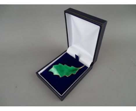 KARL A RASMUNSSEN Norwegian silver and enamel green leaf brooch 'KAR, Made In Norway, Sterling 925' stamped to the reverse, 6