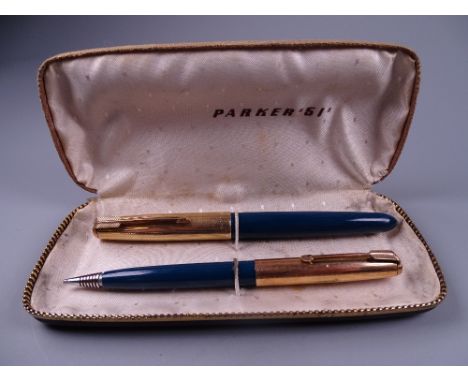 Vintage teal Parker 51 fountain pen and pencil set in original box
